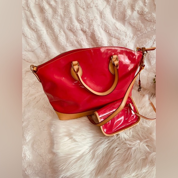 Dooney Bourke bourke patent leather pink dual strap with matching clutch - Picture 7 of 15